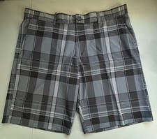 OP Flex 4 Way Stretch Mens Gray Black Plaid Golf Shorts Size 40 Flat Front