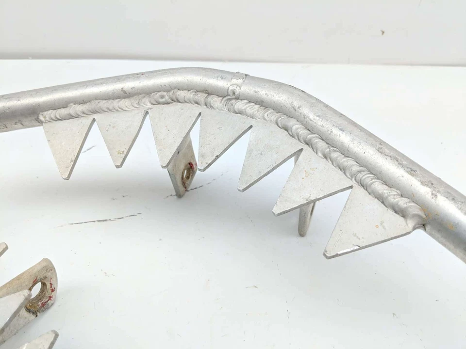 08 Polaris Predator 500 Aftermarket Front Bumper Brush Guard Crash Guard Teeth - Image 3 of 4