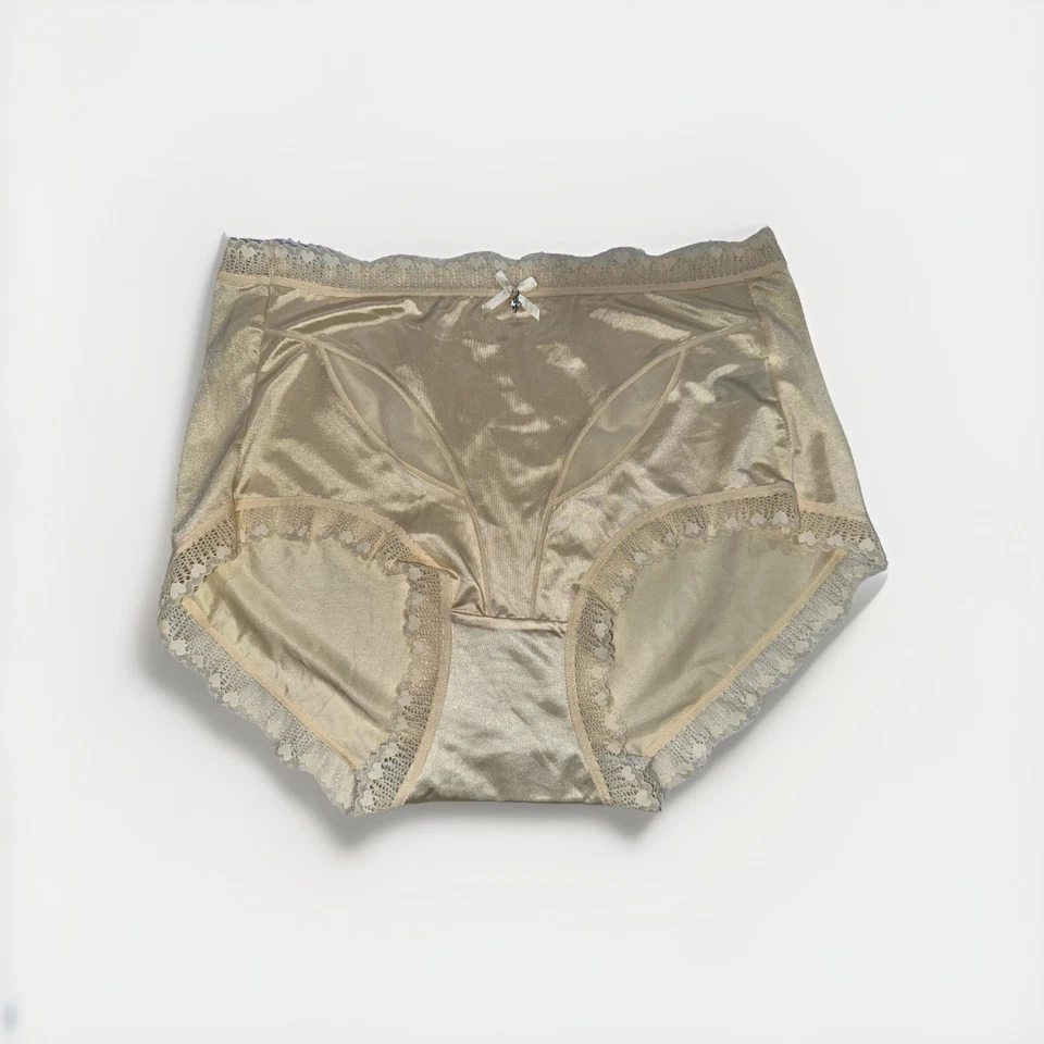 ~ Bragas brillantes grandes marfil con gemas de nailon mezcladas con arco corazón en encaje Foto 2 de 4