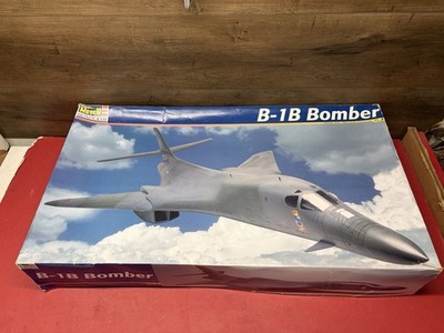 Vintage 1998 Rockwell B1-B  Revell Monogram 1:48 Plastic Model Kit #4900 New NOS