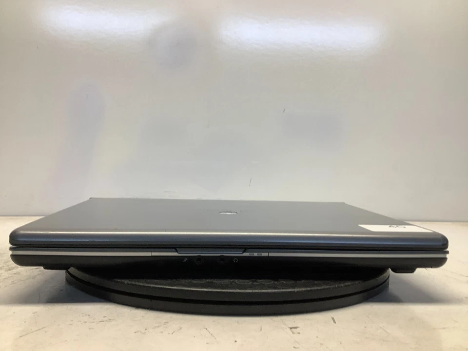 Gateway W350A AMD Turion 64 X2 TL-60 2000 MHz 1,5 GB SIN DISCO DURO/batería Foto 3 de 4