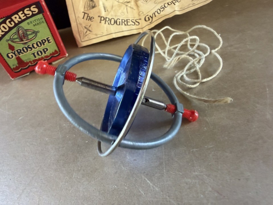 Vintage Progress Gyroscope Top Game Original Top Instructions & Box No ...