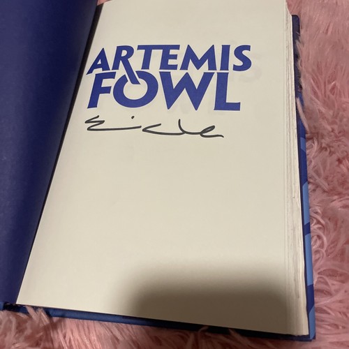 NEW Artemis Fowl by Eoin Colfer SIGNED 1st/1st Hardcover (2018 Disney Hyperion) - 第 3/8 張圖片