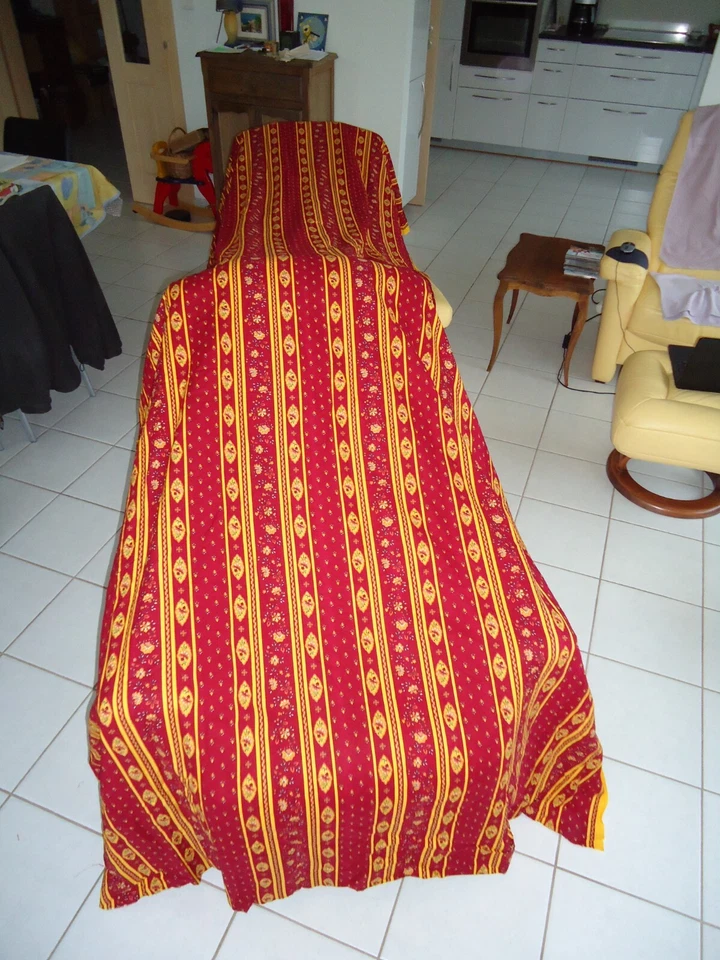 COUPON TISSU PROVENCAL COULEUR BORDEAUX FLEURS - Photo 3/4