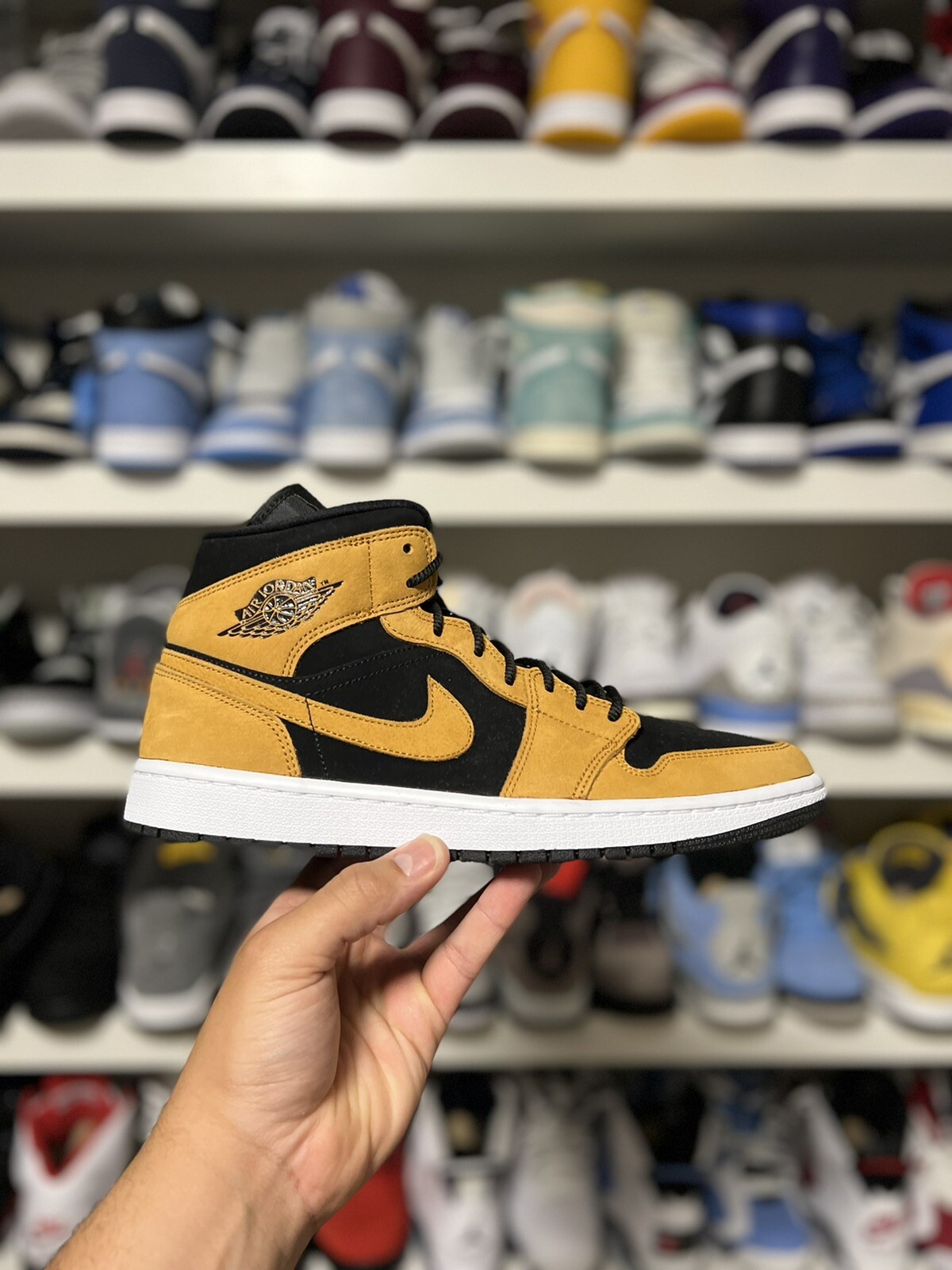 NEW AIR JORDAN 1 MID SE DESERT OCHRE WOMEN\u0026#039;S SZ 12W/MEN\u0026#039;S 10.5M  DB5453700 194499045915 | eBay