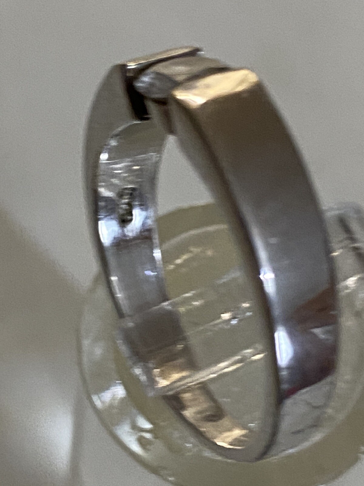 Vintage 9ct Solid White Gold Ring - image 5