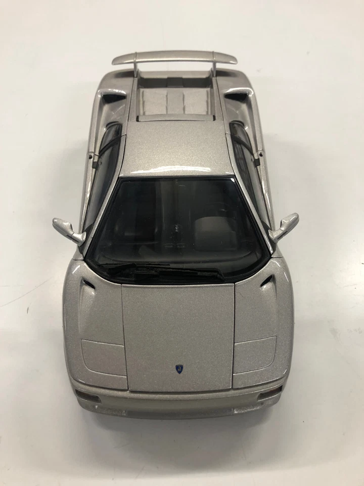 AUTOART LAMBORGHINI DIABLO GRISE 1/18 ème - Photo 2/4