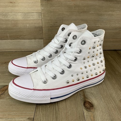 studded converse white