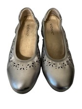 Vionic Geneva Metallic Sz 7 Women's Perf Leather Ballet Flat Shoe Pewter