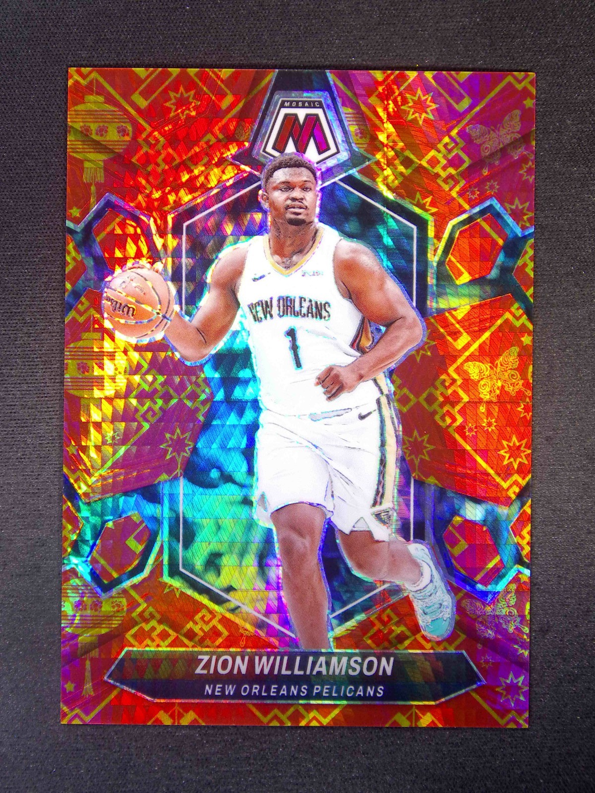2023-24 Panini Mosaic Zion Williamson #32 Lucky Envelopes /8