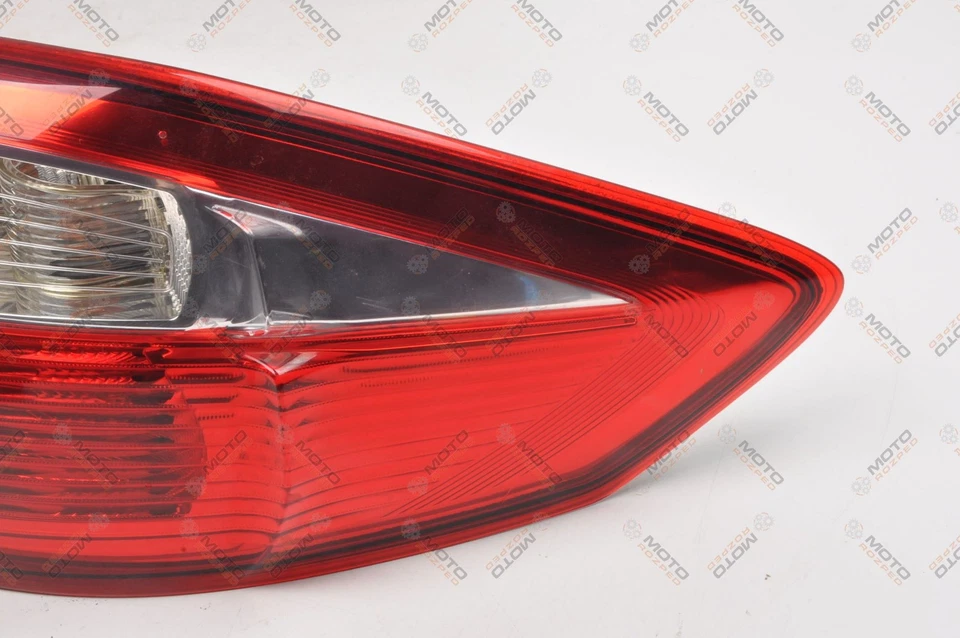 FORD C-MAX II Luz Trasera Derecha AM51-13404-BF - Imagen 3 de 4