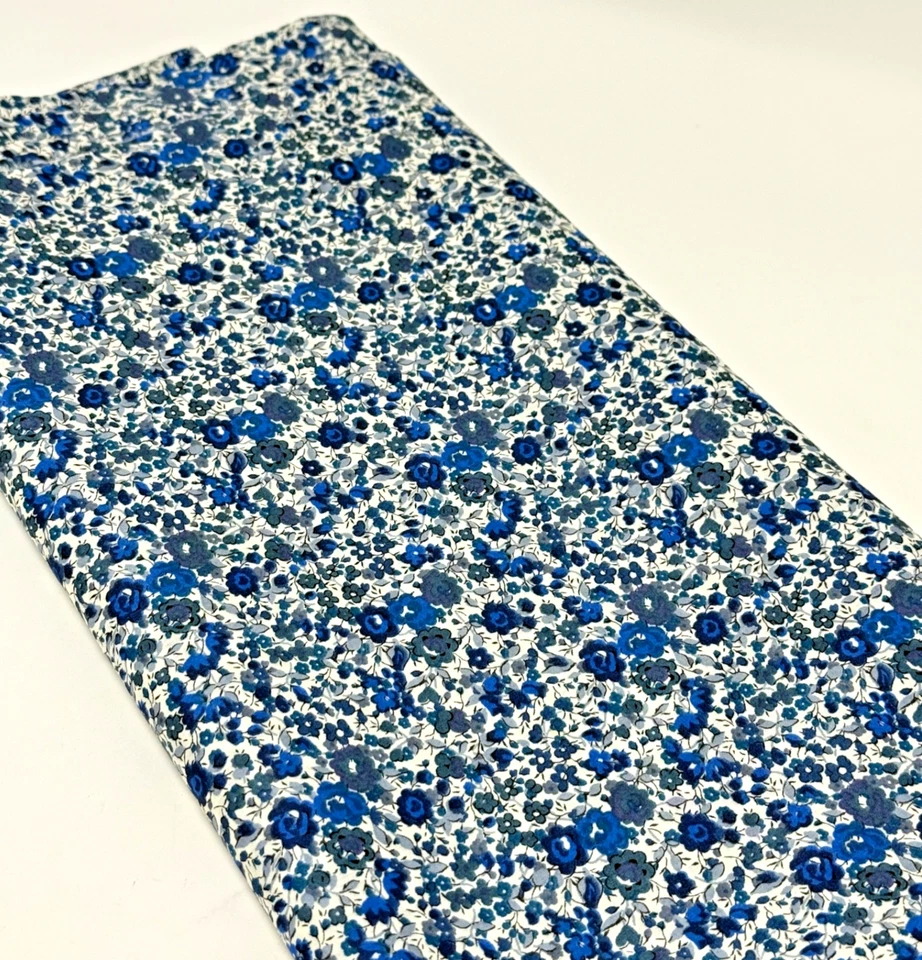 Liberty of London TANA LAWN algodón "Emma y Georgina" 2 yardas tela floral Foto 4 de 4