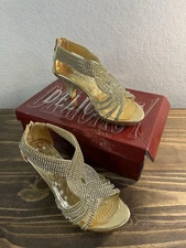 Delicacy Womens Angel-37 Strappy Gold Rhinestone Dress Low Heel Shoes Sz 6 EUC!