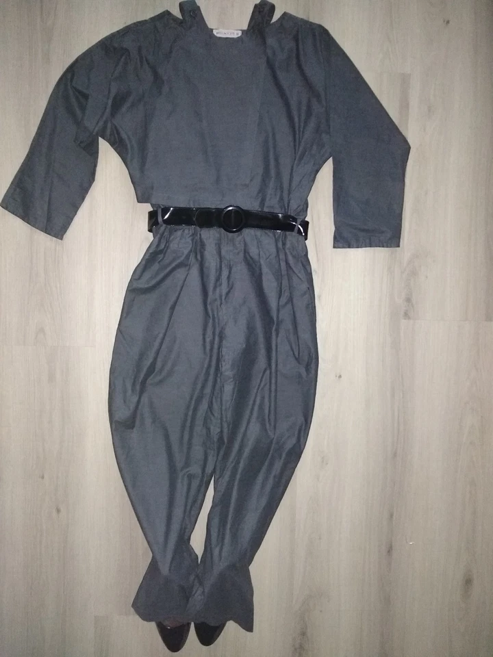 Jumpsuit in silbergrau für festliche Anlässe, Größe 38, guter Zustand  - Bild 2 von 2
