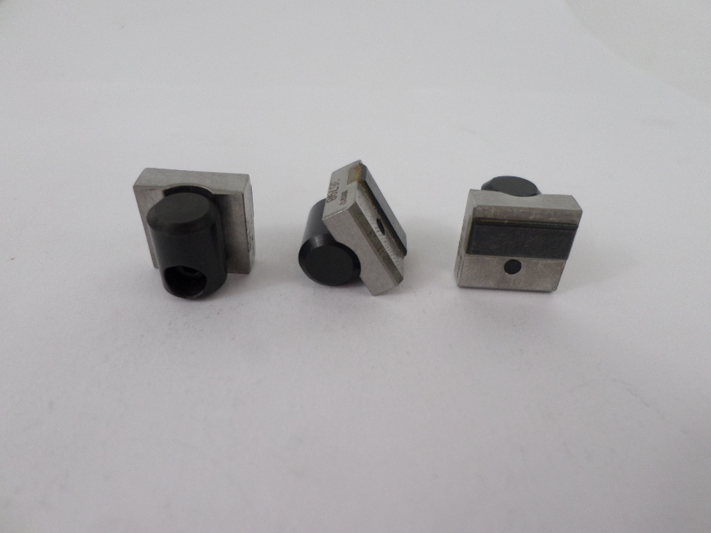 Lot of 3 Arobotech Systems GD214263F Wear Pad Assembly eBay