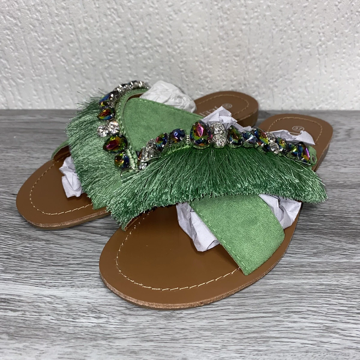 Branded slippers on sale for womens