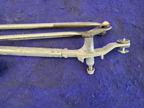 2016-2019 Chevrolet Camaro SS Windshield Wiper Motor Arm Linkage Front Cowl - Foto 9 di 12