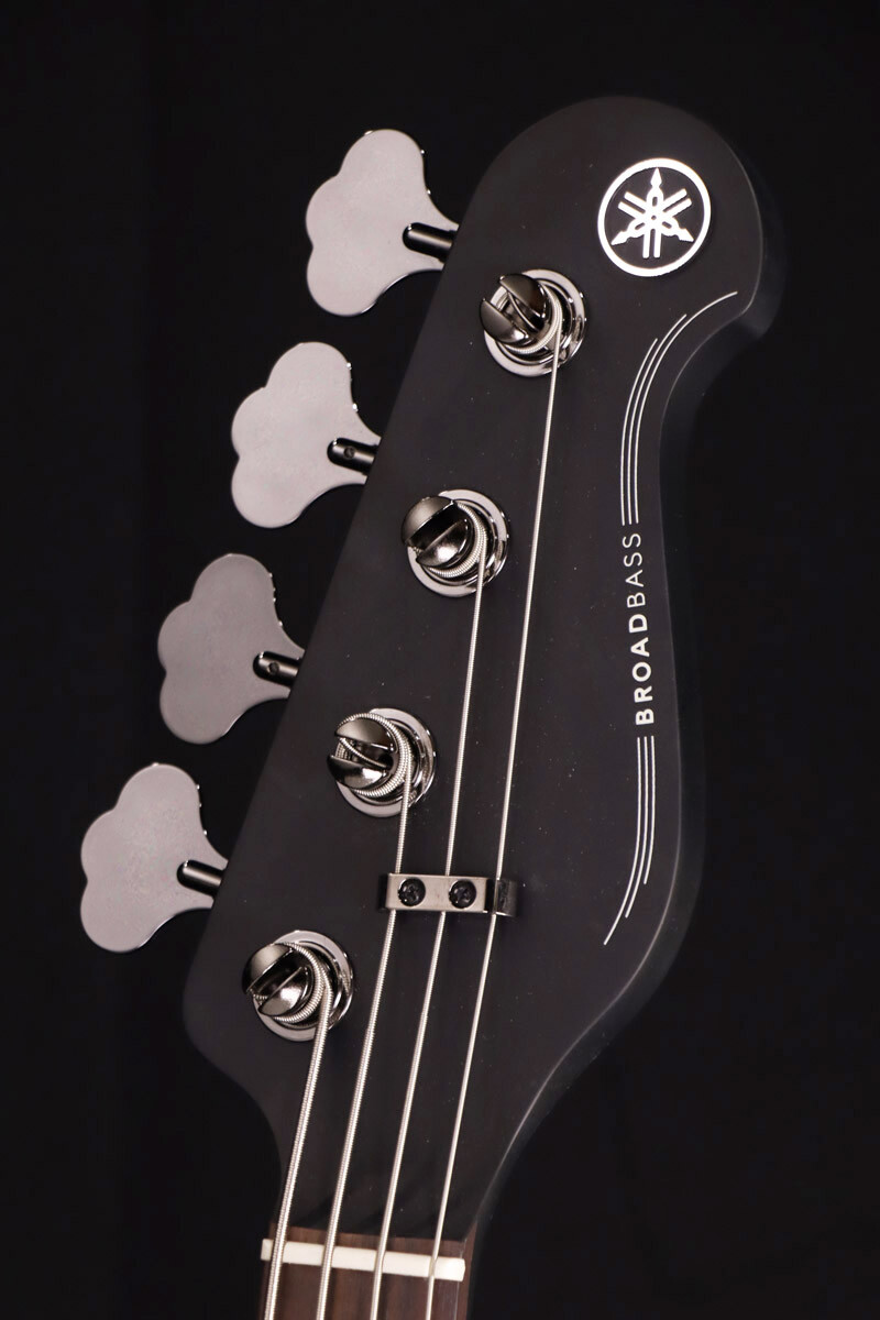 美品　YAMAHA ヤマハ BB734A DCS BROAD BASS YAMAHA Electric Bass BROAD BASS BB Series BB734A DCS Dark