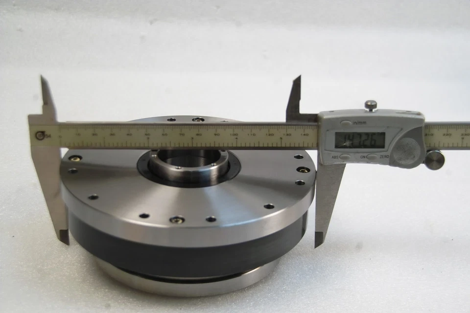 HD 32-100-106166  HARMONIC DRIVE SYSTEMS,GEAR,GEARHEAD,REDUCER  FREE SHIP - Image 4 of 4