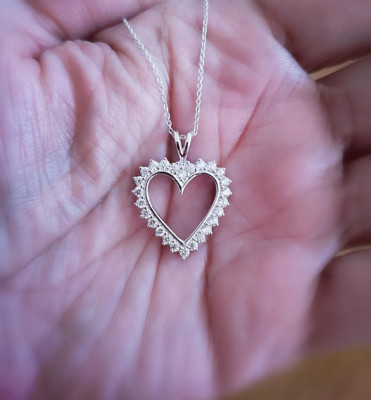 0.7Ct G-H/VS Lab-Grown Diamond Cluster Heart Pendant 18'' Necklace 10K White Gold