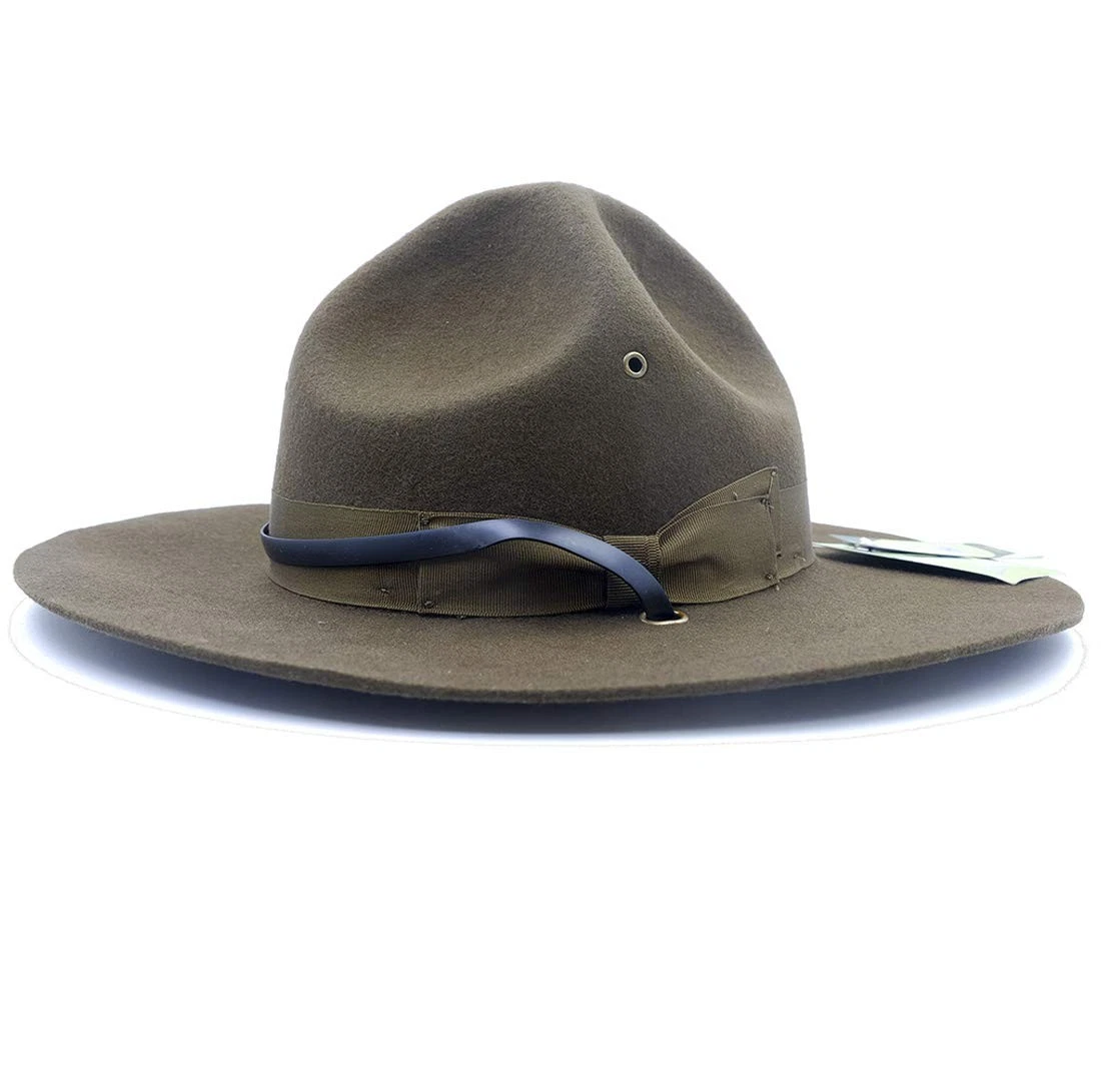 Mountie Hat In Men display picture 3