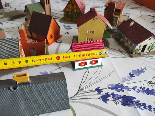 Set 10 casette plastico ferroviario - Foto 16 di 19