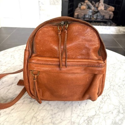 Madewell The Lorimer Mini Backpack Italian Leather In English Saddle Brown The Lorimer Mini Backpack | Madewell main image 3