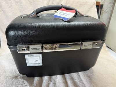 Classic American Tourister Hard Shell Overnight Train Case Make Up Vintage