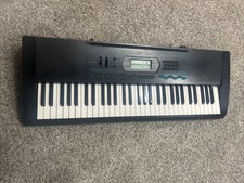 Casio CTK-2100 Portable Keyboard/Synth - 61 K...