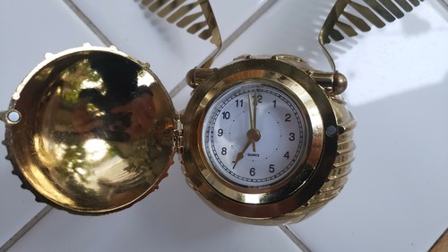 Pottery Barn Teen Harry Potter Golden Snitch Table Clock UNTESTED Needs Battery - Picture 2 of 4