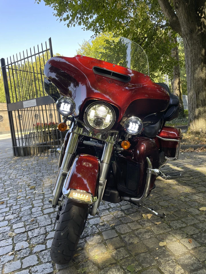 Harley Davidson Electra Glide Ultra Ulassic FLHTK - Bild 3 von 4