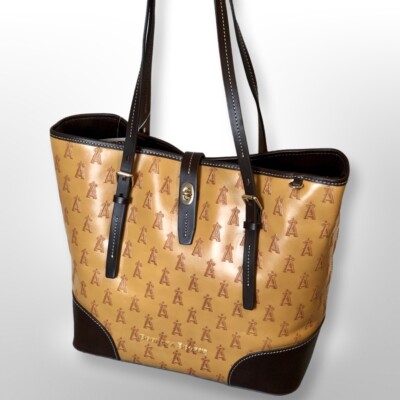 Dooney and Bourke Dover Style Handbag s-l400.jpg main image 2