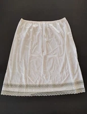 Vintage Vanity Fair Half Slip Womens Size L White Skirt Satin Lace Trim Classy