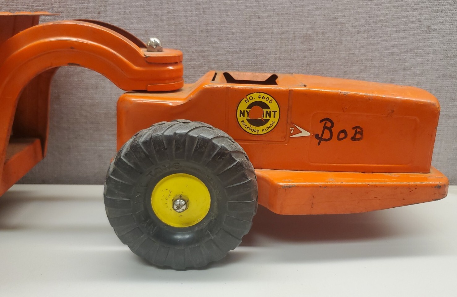 Vintage Orange NYLINT NO. 4600 Hydraulic Dump Earth Hauler parts or