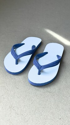 New without box Fitflop blue and white sandals men’s size 10 Amazon.com | Fitflop Men main image 3