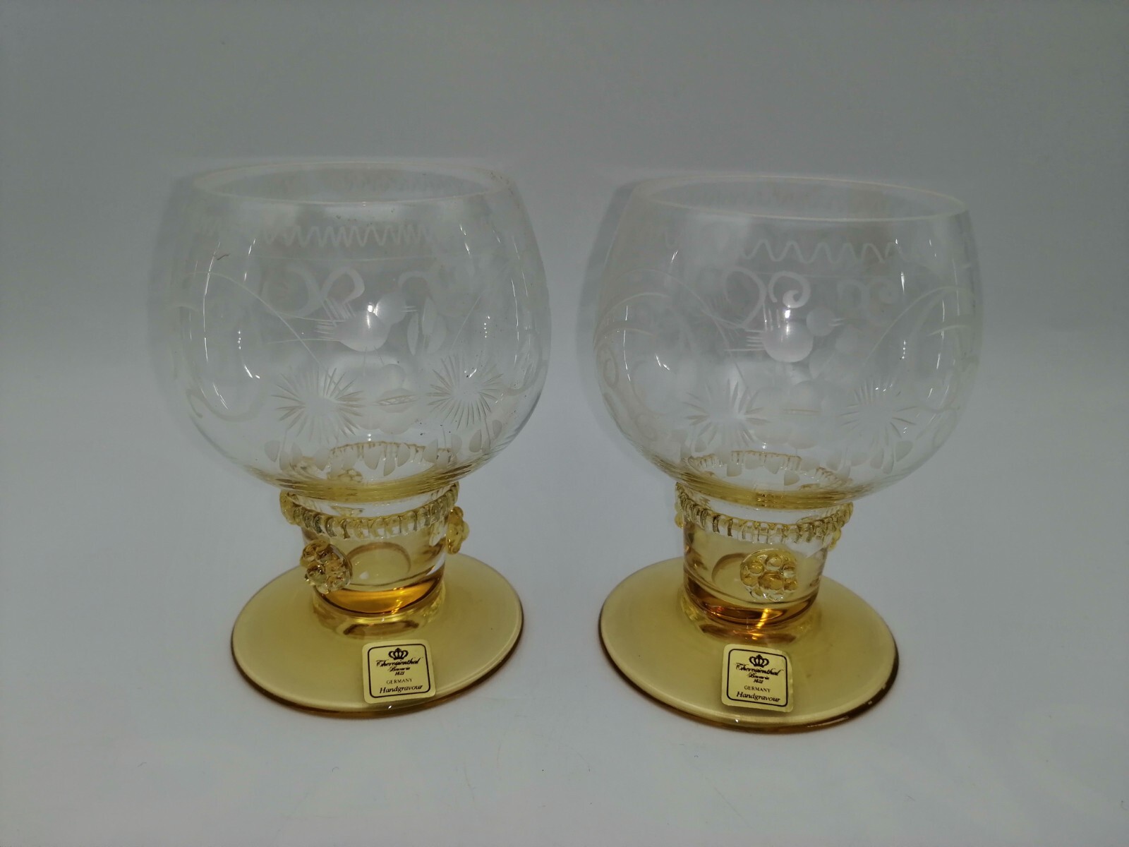 Theresienthal 2x Weinglas 10 cm hoch in Styroporbox