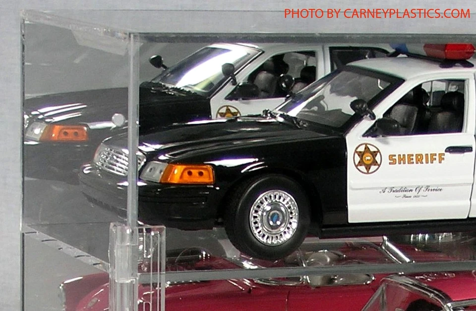 Model Diecast Display Case 1/18th Scale 6 car Vertical - Image 2 of 4