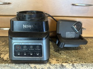 Ninja Blender Motor Base And Lid BN701