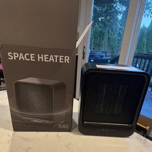 LERAT K40 Portable Electric Space Heater 500W 110V-220V Black Push Button