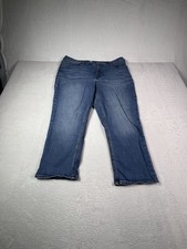 LEE RIDERS Women's Midrise Capri Light Wash Jeans Size 18M