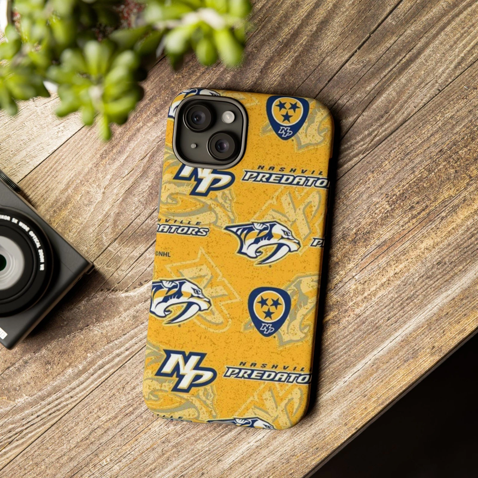 Nashville Predators Apple iPhone Cases