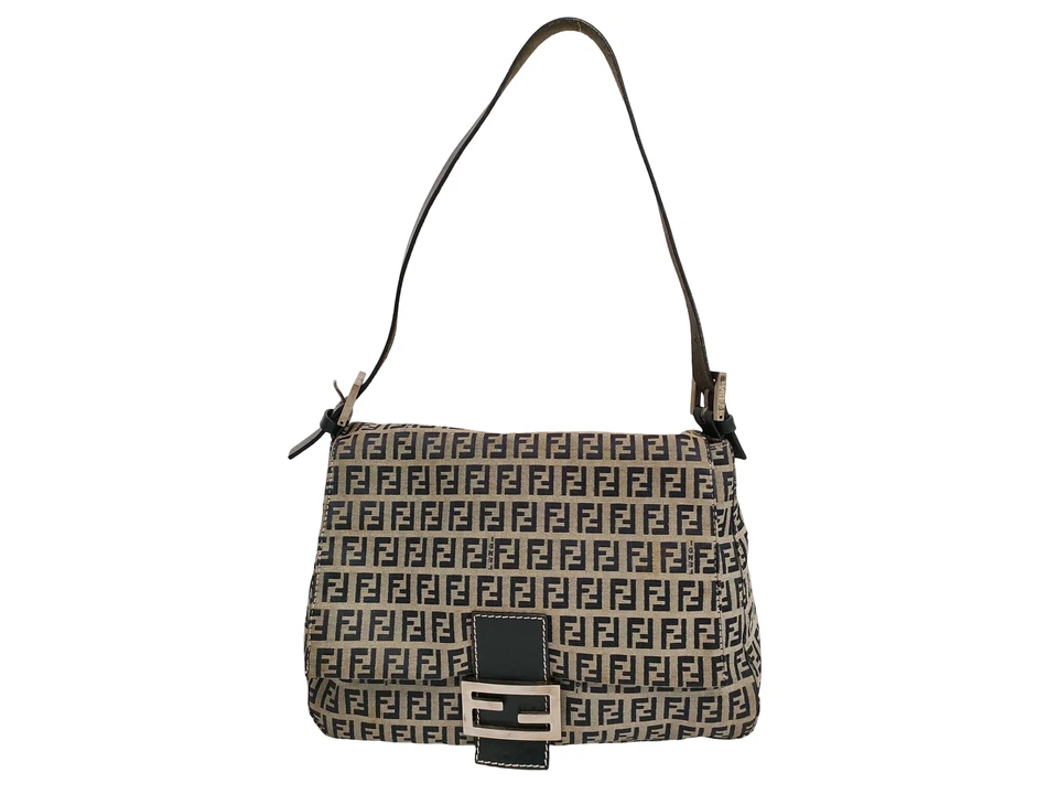Fendi Baguette, photo 1 sur 5