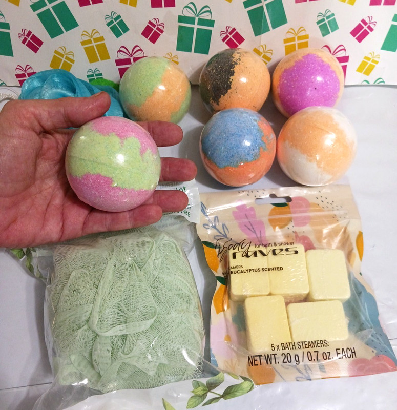Bath Bombs 6 full size colorful scented bath balls, infused sponge, + 5 steamers