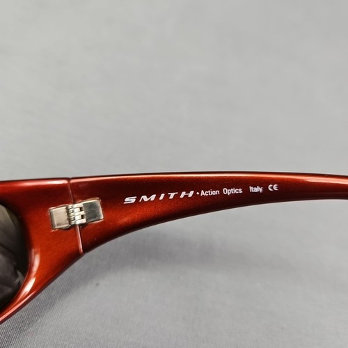 Occhiali da sole Smith Sport Optics polarizzati rosso flusso montatura traslucida e custodia Italia - Foto 12 di 16