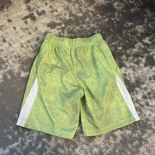 Nike Jungen hellgrün & grau Korb Basketball Sport Shorts klein - Bild 3 von 3