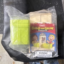 Lowe's Build and Grow Kids' Craft Kit Mother's Day Construct a Grower