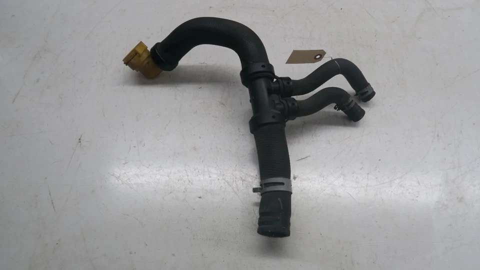 2015-2017 Ford Expedition OEM 3.5L Engine Lower Radiator Coolant Hose Foto 4 de 4