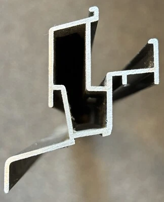 MARKENLOS Endkappe 158 für Gutmann Regenschutzschiene (Türe) 1 Paar L/R UV-beständig