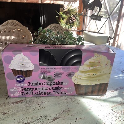 Wilton Giant Cupcakes Pan Two Sided Cup Cake Oversize Large