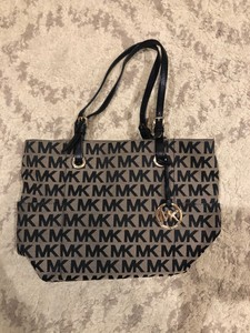 black and tan mk purse